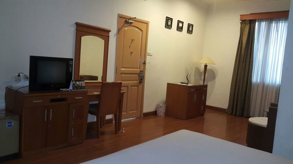 Hotel Harapan Μακασάρ Εξωτερικό φωτογραφία